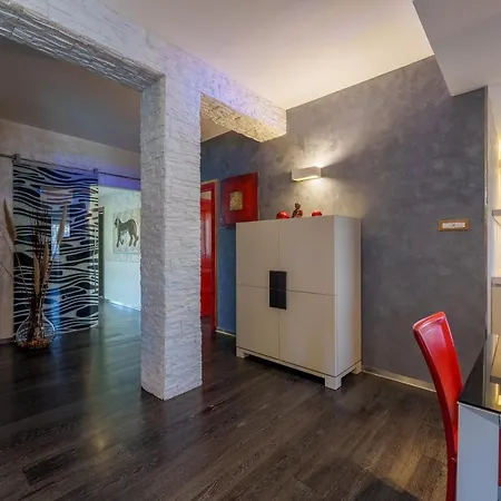 Apartment Incantu