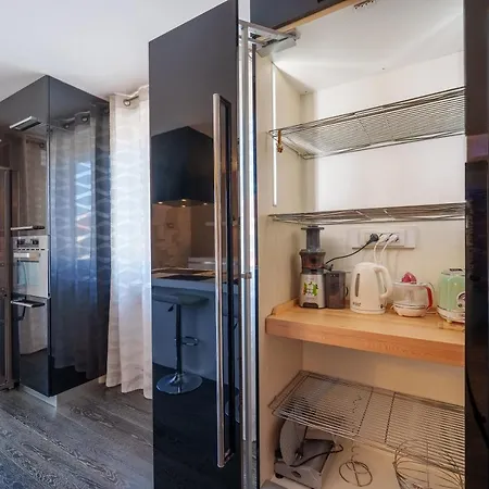 Incantu Apartment